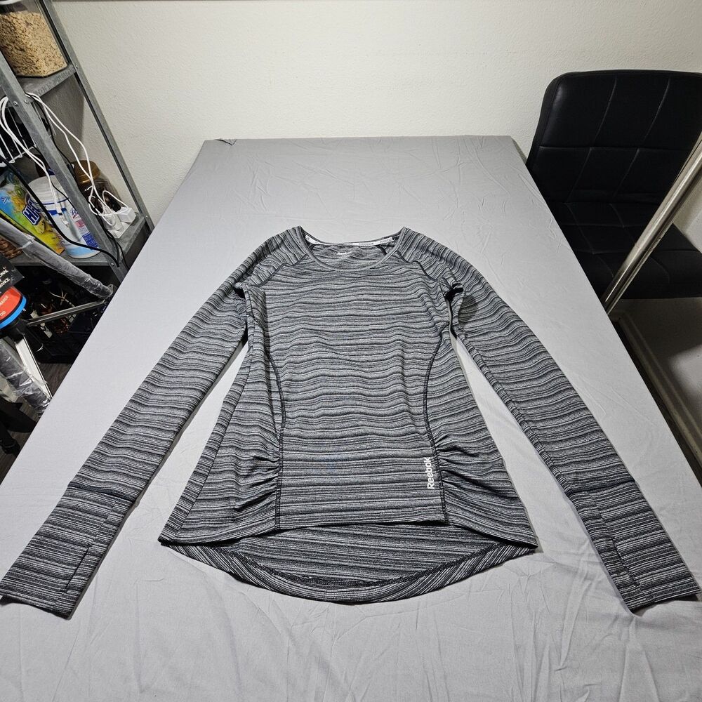 Reebok Activewear T-Shirt Womens S Gray Striped Long Sleeve Pullover Crew Neck